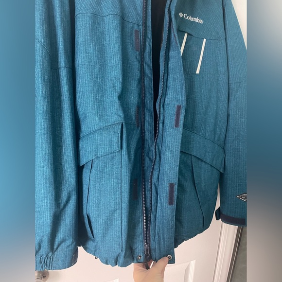 Columbia Jacket (Outer shell and Down insert) - Picture 5 of 14